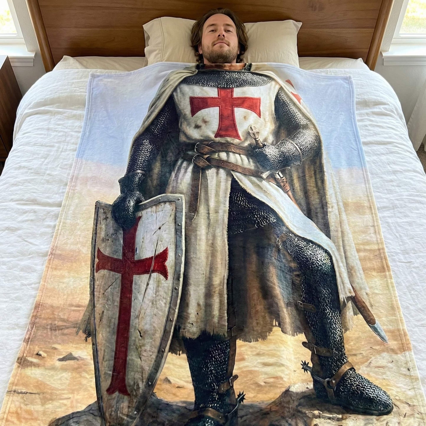 Knight Templar Velveteen Throw Blanket – Medieval Crusader & History Gift